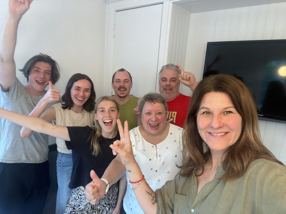 L’équipe de la rédaction : Guillaume Marchal, Ève Ménard, Marie-Catherine Goudreau, Simon Cordeau, France Poirier, Luc Robert, Aurélie Moulun (absente sur la photo) et Josée Pilotte, éditrice/propriétaire.